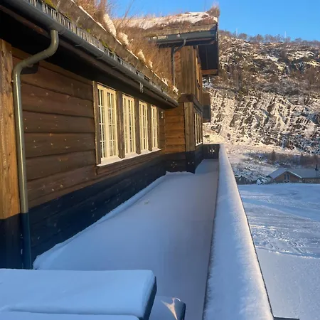 Villa Sirdal Mountain Lodge, In-out *