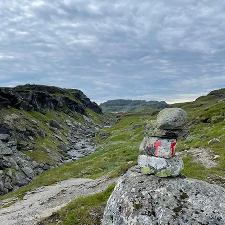 Villa Sirdal Mountain Lodge, In-out *